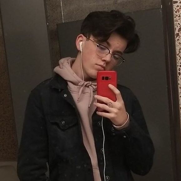 Meet your Posher, Tim - Picture 1 of 1